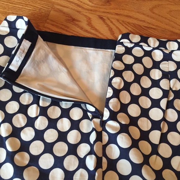 J. Crew No. 2 Pencil Skirt - Picture 3 of 7